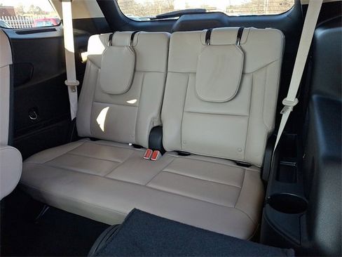 Certified 2022 Ford Explorer XLT w/ Equipment Group 202A image 13