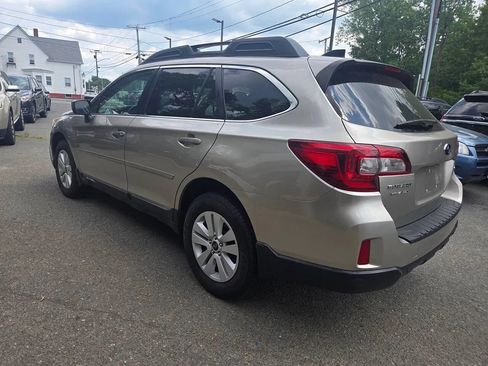 Used 2016 Subaru Outback 2.5i Premium AWD/4WD image 19