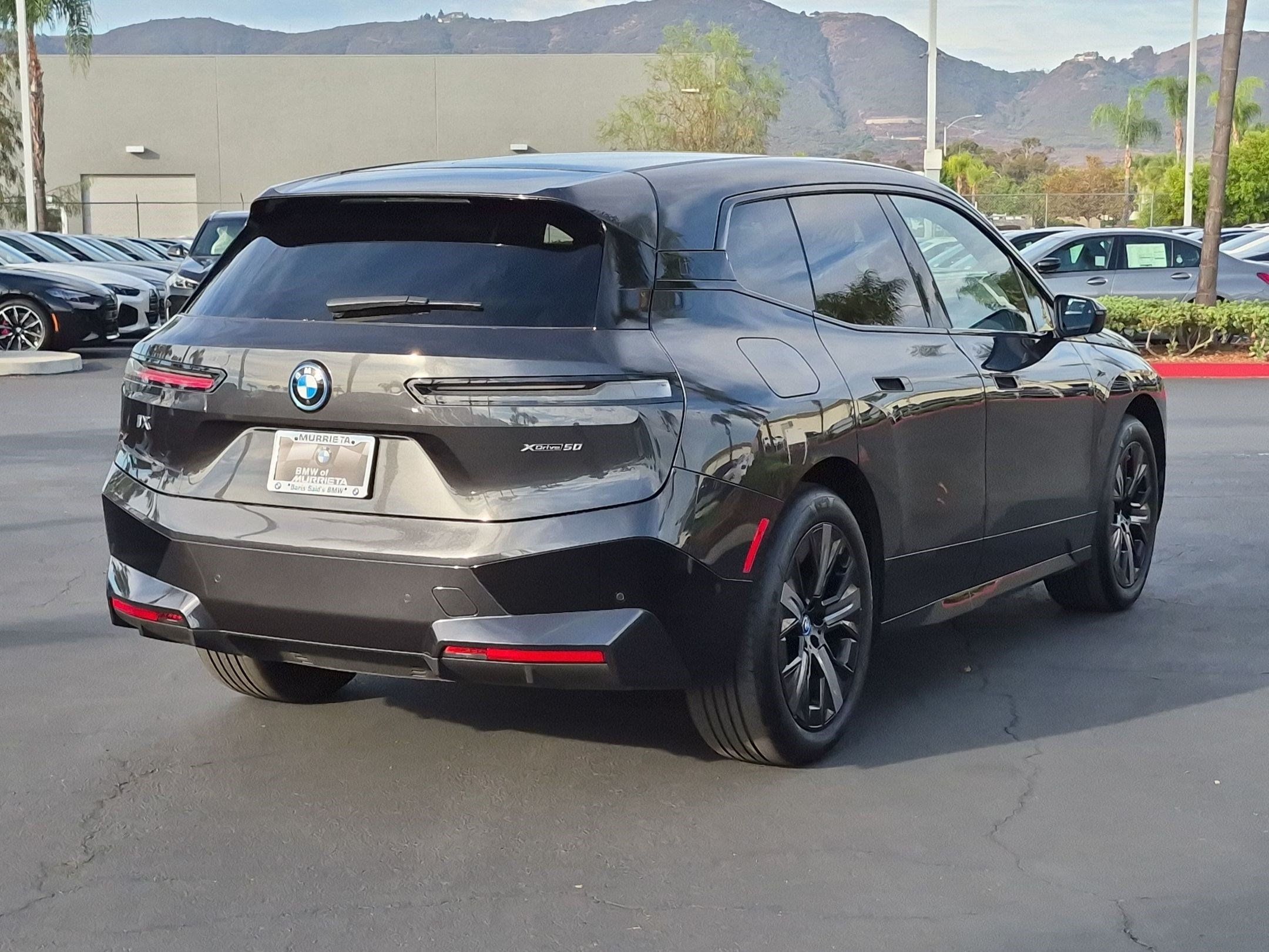 Certified 2025 BMW iX xDrive50 AWD/4WD image 10