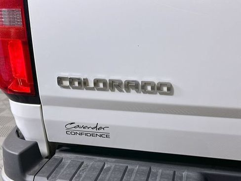 Used 2018 Chevrolet Colorado W/T w/ WT Convenience Package RWD image 33