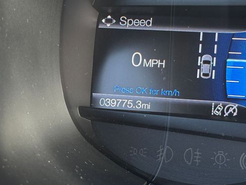 Used 2022 Ford Edge SEL image 40