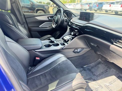 Used 2022 Acura MDX A-Spec AWD/4WD image 11