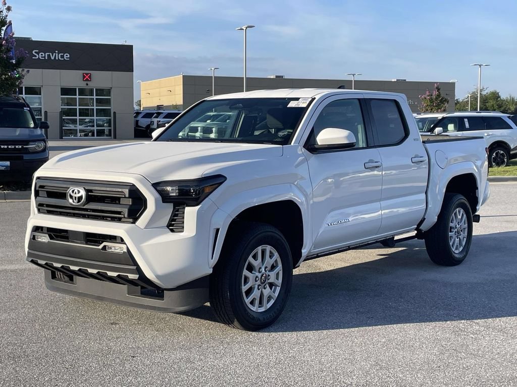 Used 2026 Toyota Tacoma SR5 AWD/4WD image 24