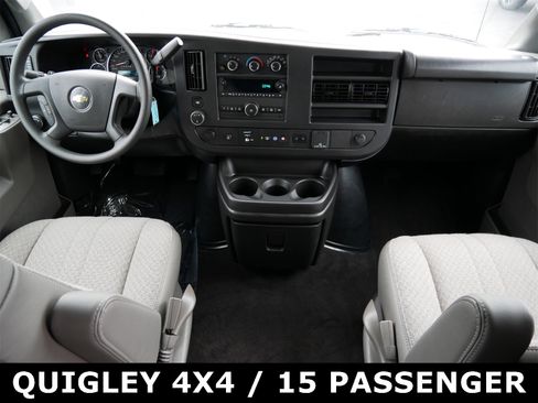 Used 2024 Chevrolet Express 3500 LT w/ LT Preferred Equipment Group image 12