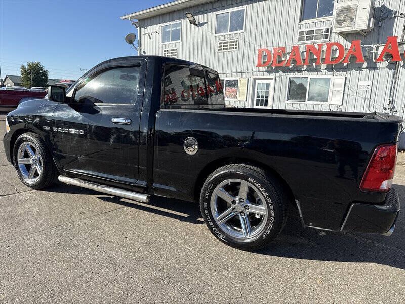 Used 2012 RAM 1500 Express RWD image 4