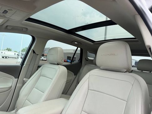 Used 2020 GMC Terrain Denali w/ GMC Pro Grade Package AWD/4WD image 14
