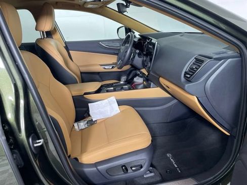 Used 2026 Lexus NX 350h AWD w/ Cold Area Package image 24