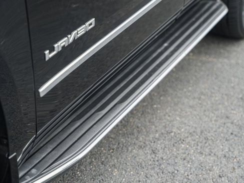 Used 2018 GMC Yukon Denali image 46