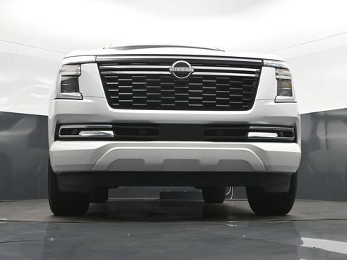 Used 2025 Nissan Armada SL w/ Captain's Chari Seat Package AWD/4WD image 45