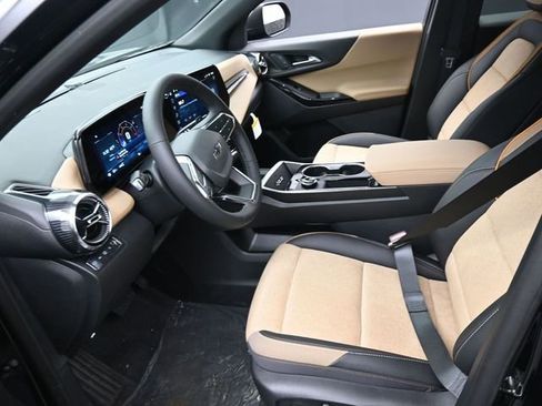 New 2026 Chevrolet Equinox ACTIV w/ Convenience Package III image 8