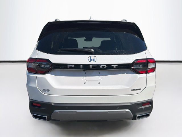 New 2026 Honda Pilot Touring image 6