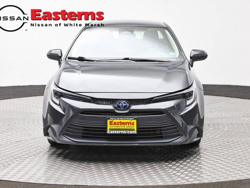 Used 2023 Toyota Corolla LE w/ Carpet Mat Package (TMS) FWD image 2