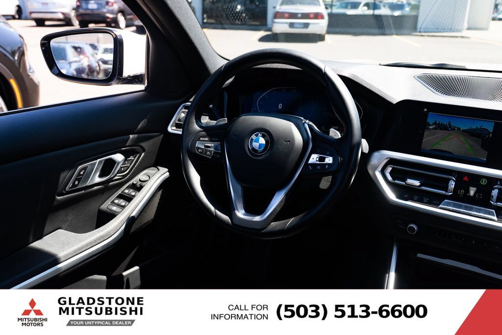 Used 2020 BMW 330i Sedan w/ Convenience Package RWD image 10