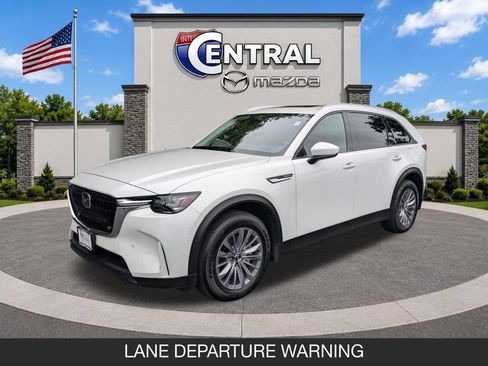 Used 2025 MAZDA CX-90 Plug-In Hybrid w/ Preferred AWD/4WD image 3