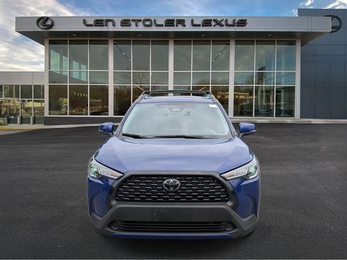 Used 2023 Toyota Corolla Cross LE w/ Moonroof Package AWD/4WD image 8