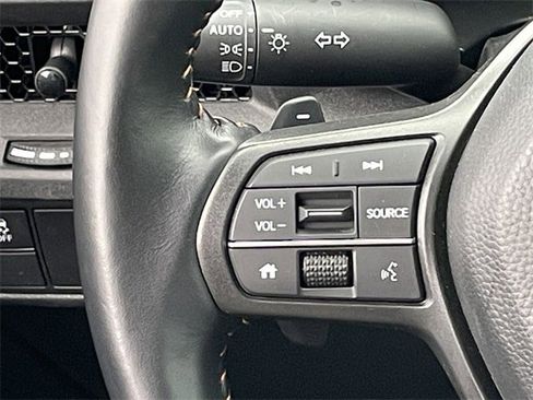 Certified 2025 Honda CR-V Sport image 14