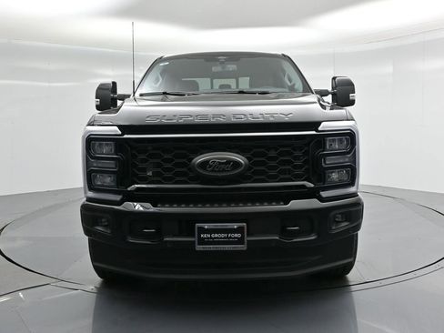 New 2025 Ford F250 Lariat w/ Lariat Ultimate Package image 24