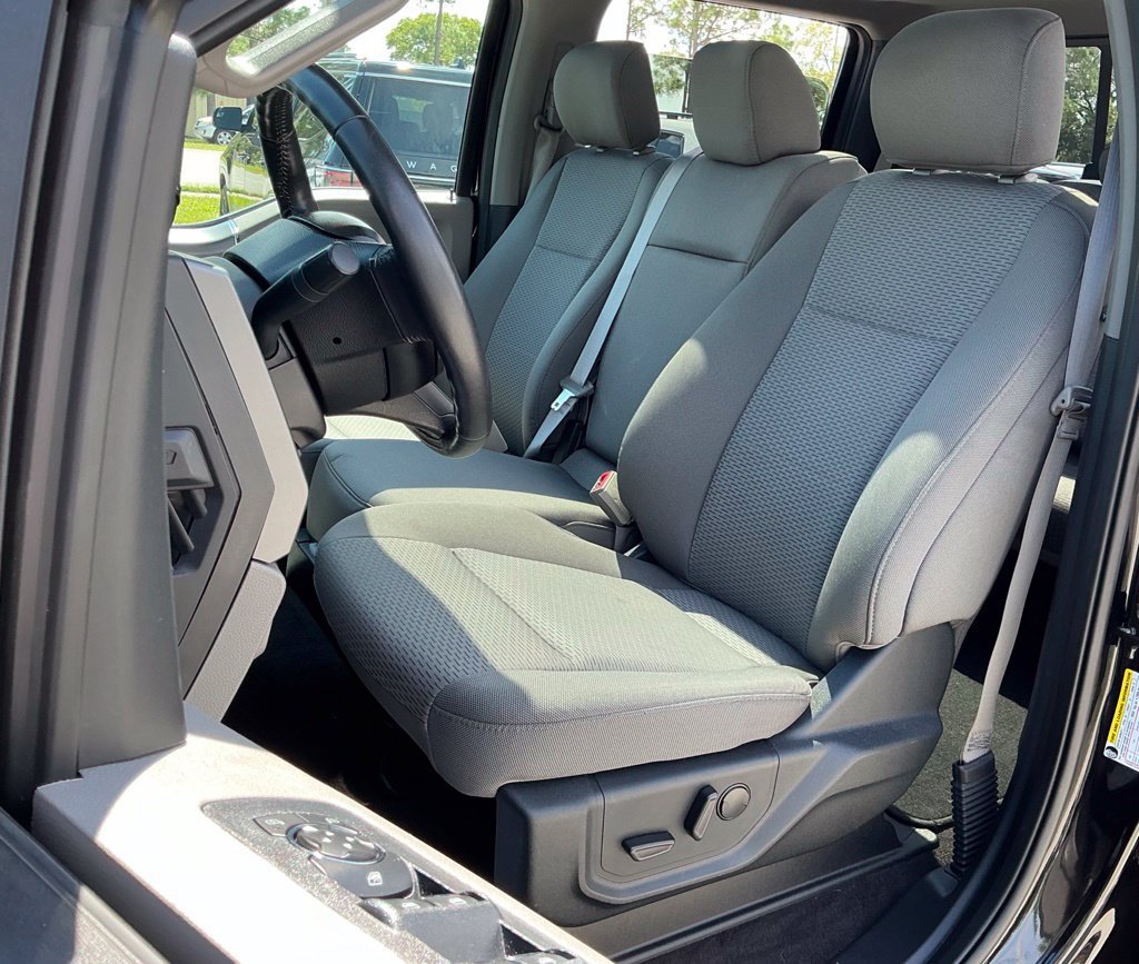 Used 2020 Ford F150 XLT w/ Equipment Group 302A Luxury AWD/4WD image 29