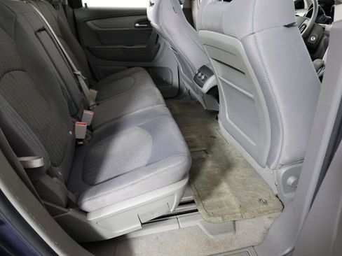 Used 2014 Chevrolet Traverse LS FWD image 22