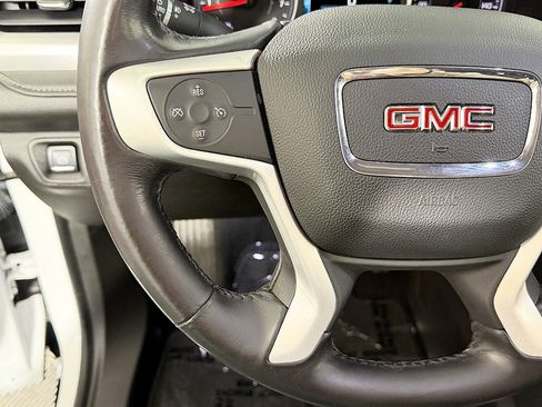 Used 2018 GMC Acadia SLT image 26