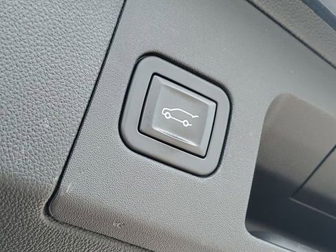 Used 2019 Cadillac XT5 Luxury FWD image 37