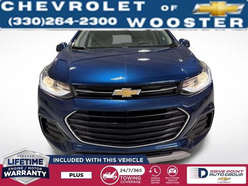 Used 2020 Chevrolet Trax LT w/ LT Convenience Package image 9