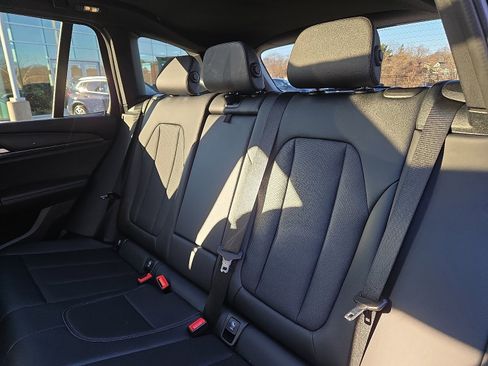 Used 2023 BMW X3 xDrive30i w/ Premium Package image 11