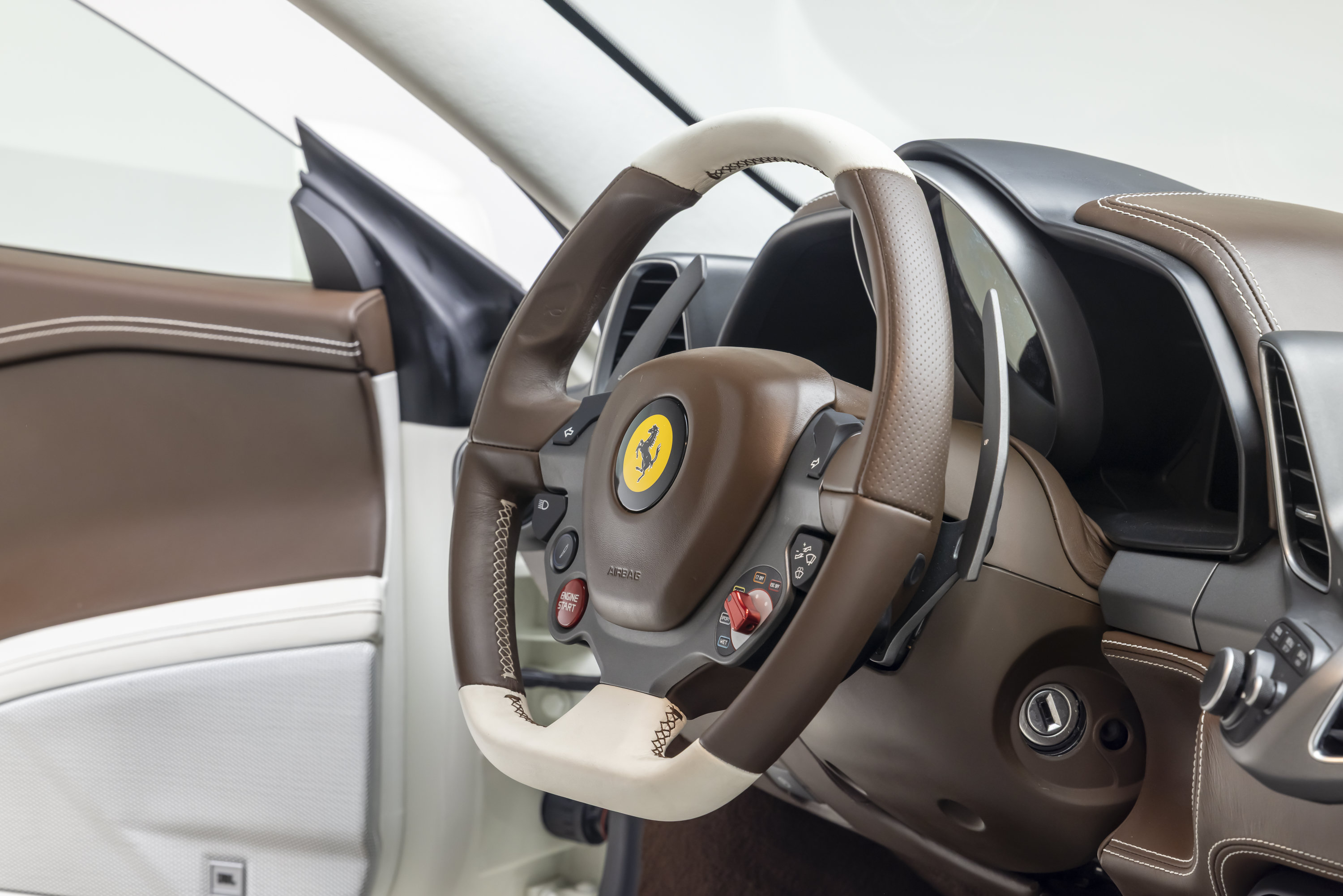Certified 2014 Ferrari 458 Italia Coupe RWD image 56