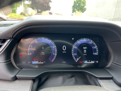 New 2025 Jeep Grand Cherokee Overland w/ Trailer Tow Package image 15