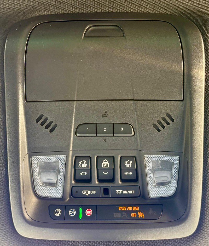Used 2023 Buick Enclave Essence w/ Experience Buick Package FWD image 30