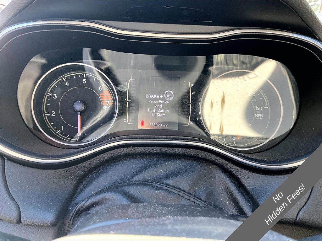 Used 2019 Jeep Cherokee Latitude Plus FWD image 16