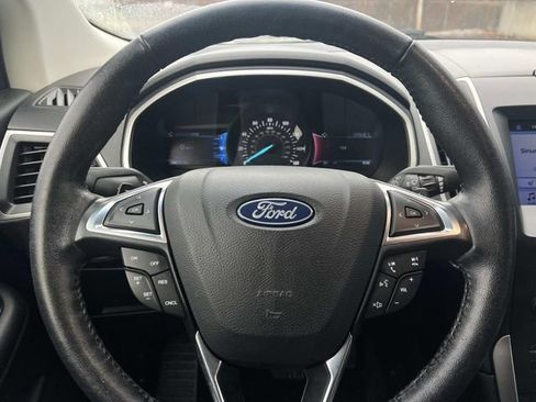Certified 2018 Ford Edge SEL w/ Equipment Group 201A image 20