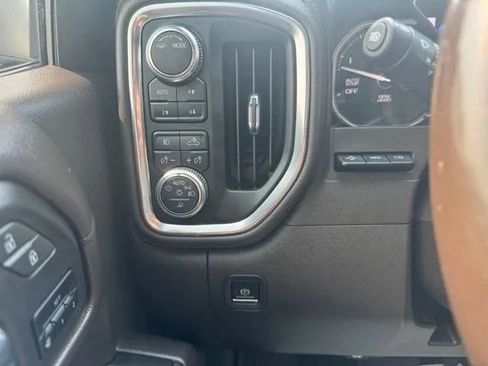 Used 2020 GMC Sierra 1500 Denali w/ Denali Premium Package AWD/4WD image 24