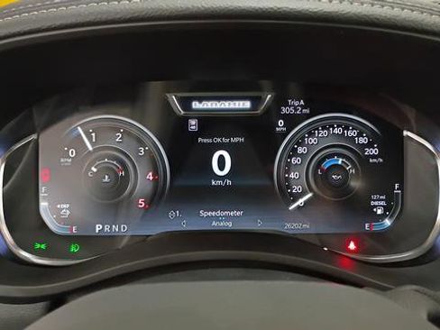 Certified 2025 RAM 2500 Laramie image 27