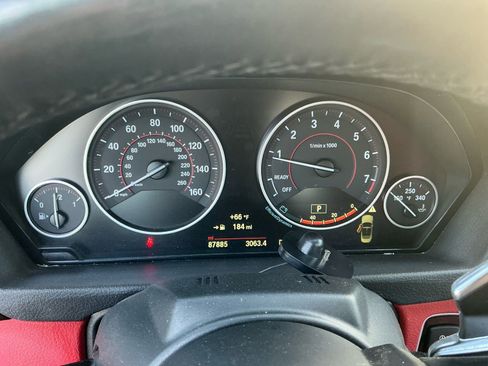 Used 2015 BMW 428i Convertible image 11