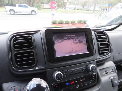 Used 2022 RAM ProMaster 2500 image 7