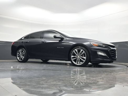 Used 2022 Chevrolet Malibu LT FWD image 29