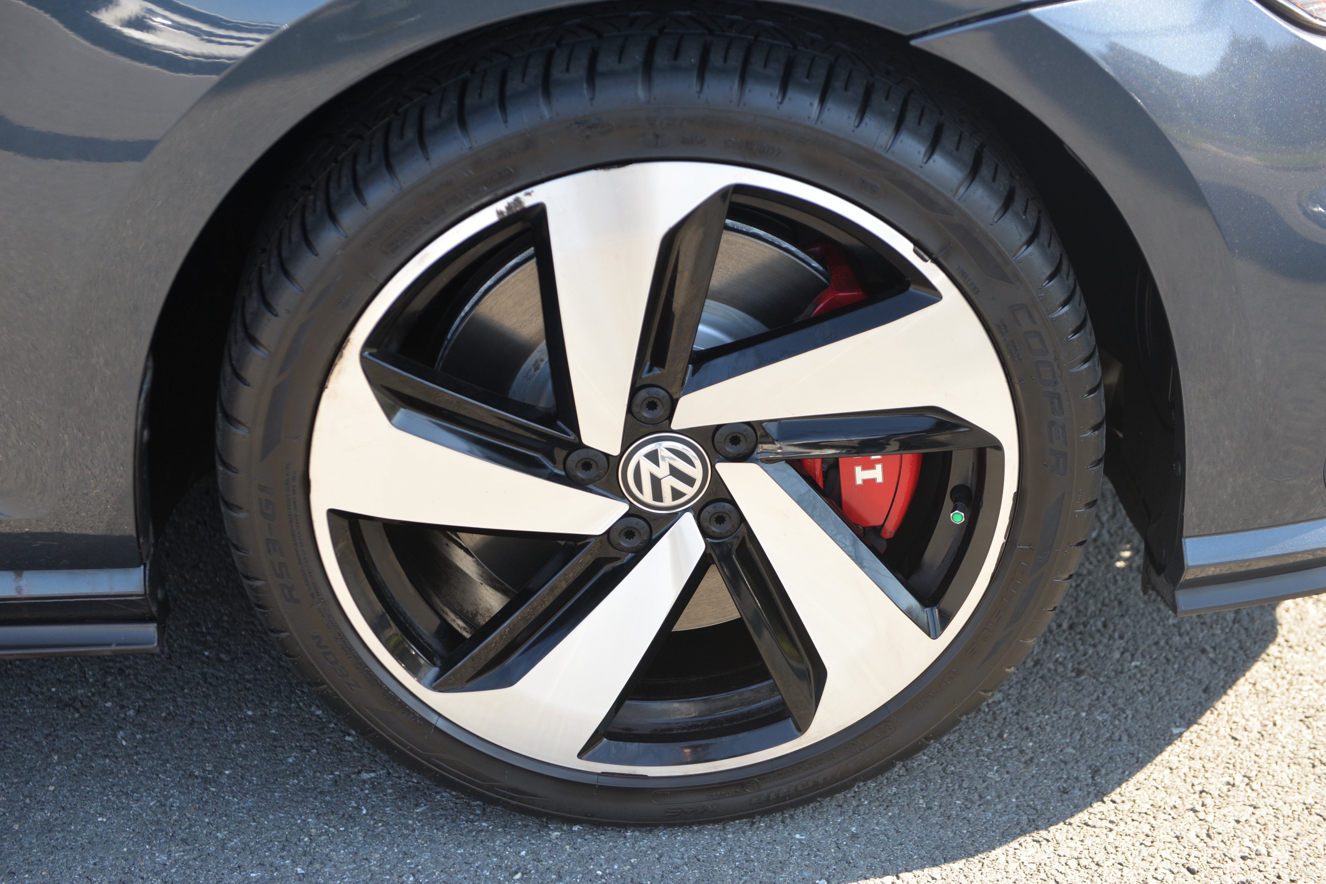 Used 2020 Volkswagen GTI S FWD image 11