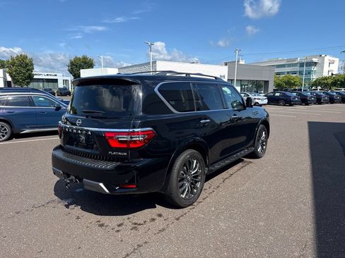 Used 2024 Nissan Armada Platinum w/ Captain's Chairs Package AWD/4WD image 5