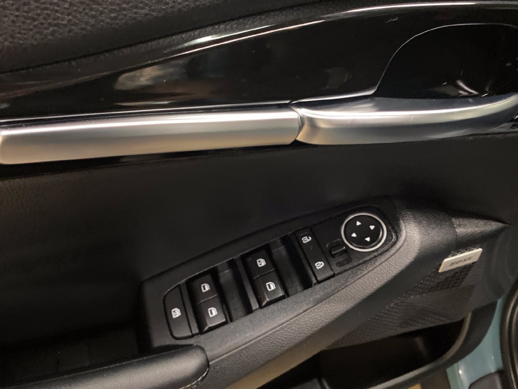 Used 2024 Kia Seltos SX w/ SX Sunroof Package AWD/4WD image 11