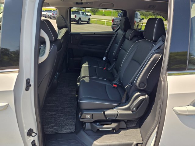 New 2027 Honda Odyssey Elite image 6