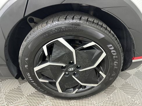 Used 2024 Hyundai Ioniq 5 SEL RWD image 21
