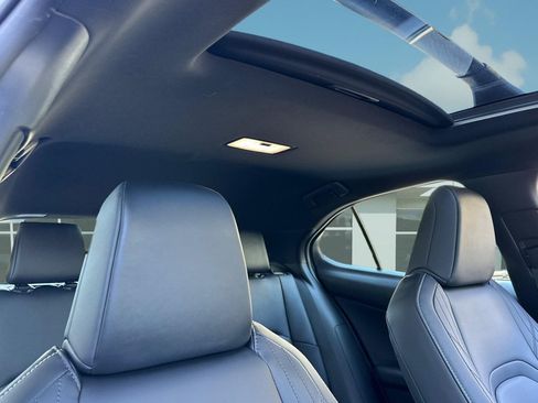 Used 2025 Lexus UX 300h FWD w/ Accessory Package (Z2) image 15