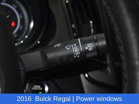 Used 2016 Buick Regal Premium FWD image 13