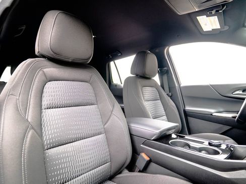 New 2026 Chevrolet Equinox LT FWD image 18