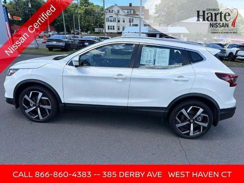 Certified 2022 Nissan Rogue Sport SL AWD/4WD image 4