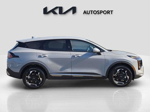 New 2026 Kia Sportage S image 7