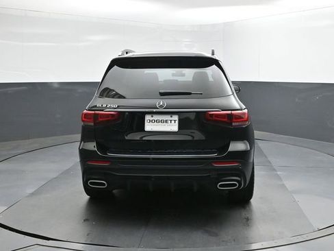 Certified 2023 Mercedes-Benz GLB 250 image 8