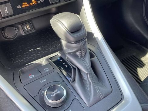 Used 2024 Toyota RAV4 XLE w/ Weather Package AWD/4WD image 29