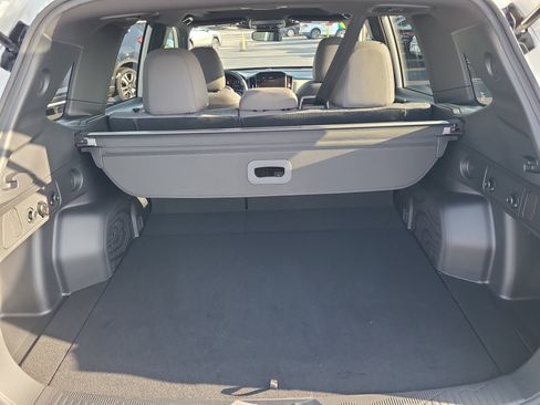 Used 2025 Subaru Forester Premium image 12